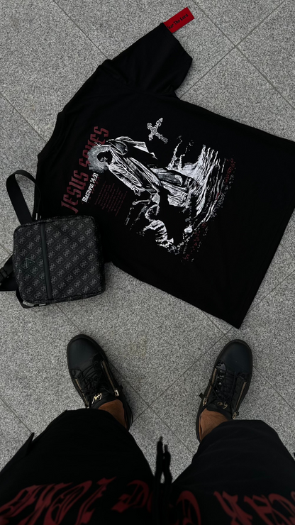 Oversized Shirt-''Jesus Saves''
